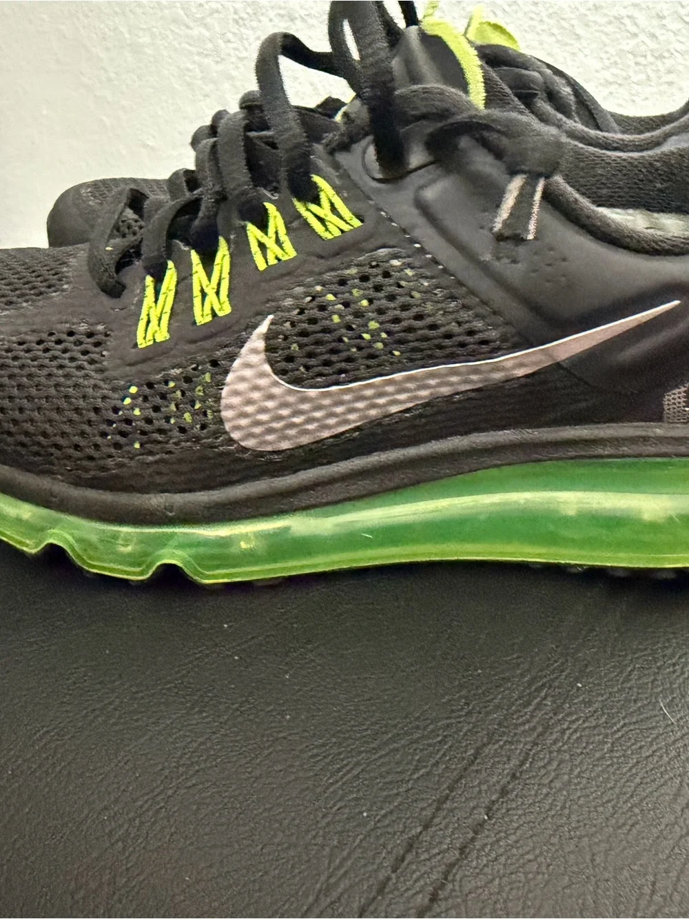 Nike Kids Black and Neon Yellow/Green Running Sneakers